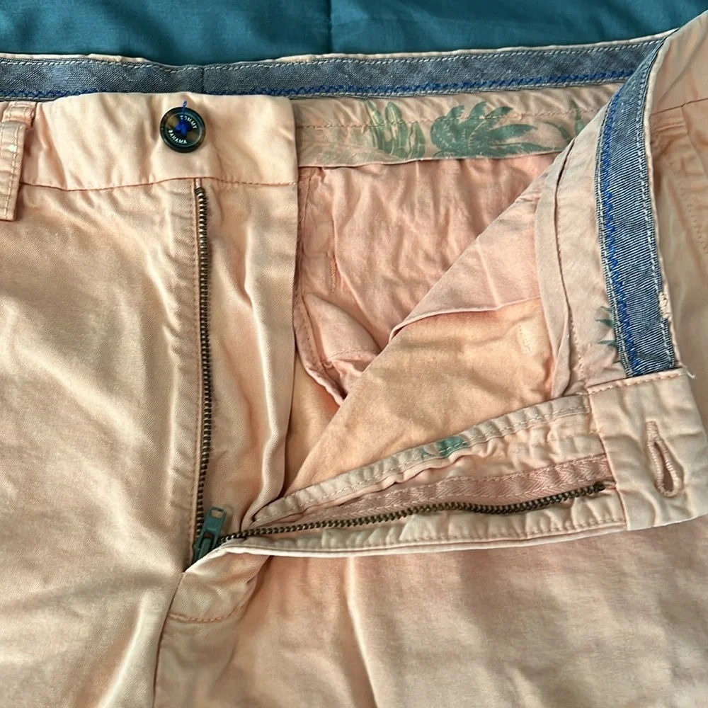 Tommy Bahama Cotton Blend Shorts Orange Size 38